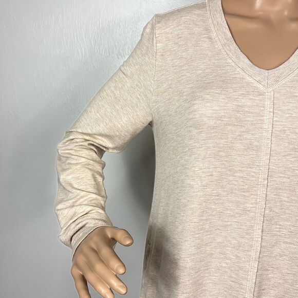 Soft Surroundings Cream Color V-neck Front Pockets Pullover Top Size XS - Picture 2 of 8